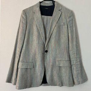 Linen suit jacket in nearly flawless condition